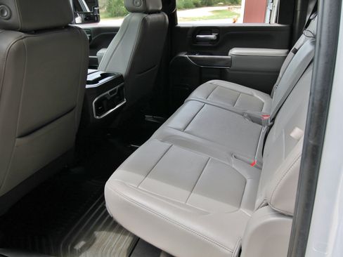 Used 2021 Chevrolet Silverado 2500 LTZ w/ LTZ Premium Texas Edition AWD/4WD image 46