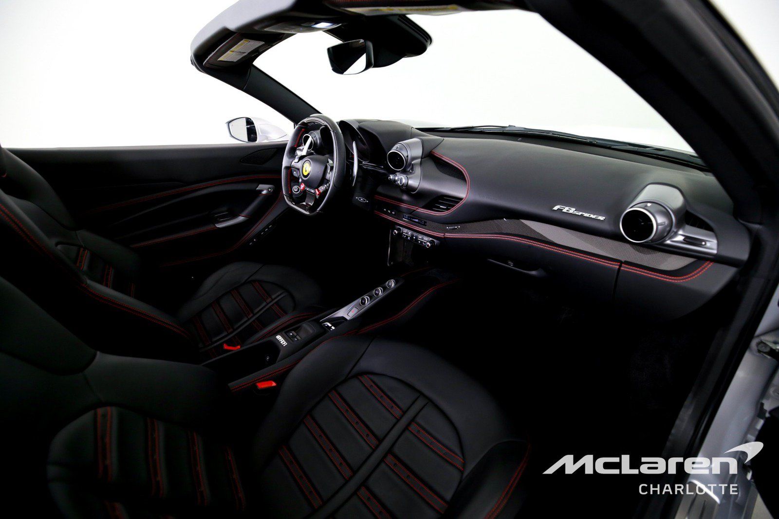 Used 2022 Ferrari F8 Tributo RWD image 21