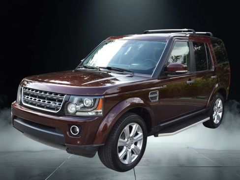Used 2016 Land Rover LR4 HSE AWD/4WD image 7