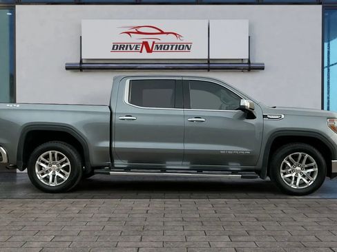 Used 2019 GMC Sierra 1500 SLT image 3