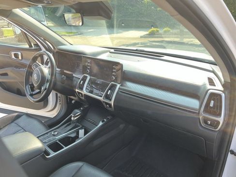 Used 2021 Kia Sorento S AWD/4WD image 29