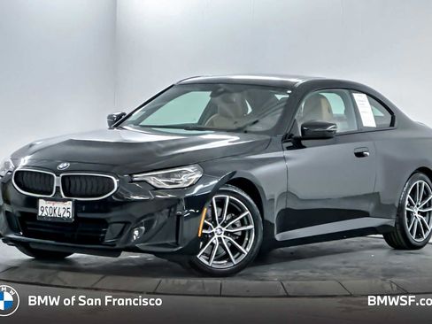 Used 2025 BMW 230i 230i w/ Premium Package image 1