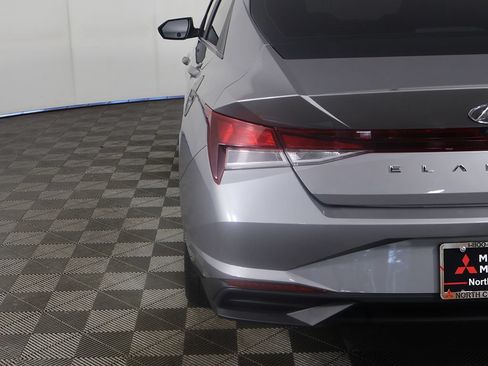Used 2023 Hyundai Elantra SEL w/ Convenience Package FWD image 15
