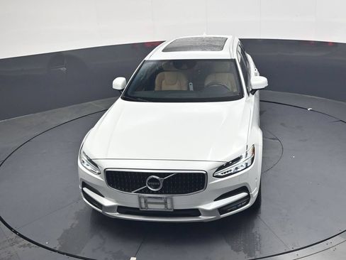 Used 2018 Volvo V90 T6 Cross Country w/ Convenience Package AWD/4WD image 20