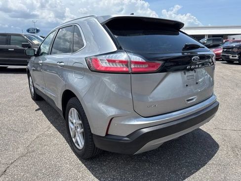 Used 2021 Ford Edge SEL w/ Convenience Package FWD image 6