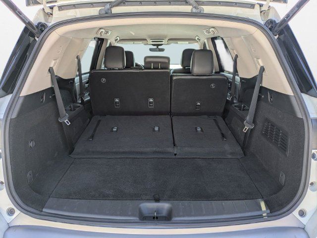 Used 2023 Nissan Pathfinder SL FWD image 13