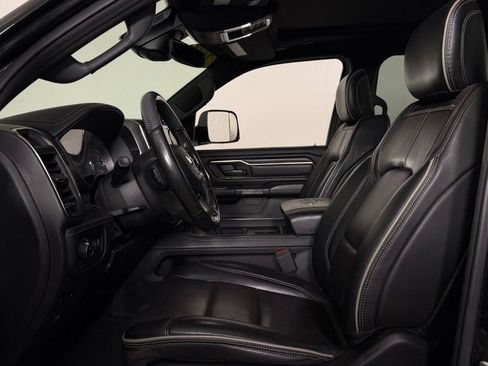 Used 2019 RAM 1500 Limited AWD/4WD image 11