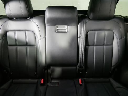 Used 2019 Land Rover Range Rover Sport HSE AWD/4WD image 13