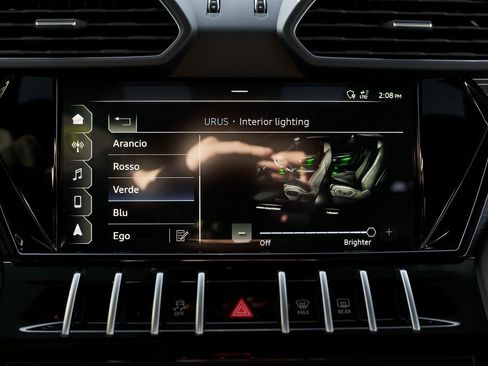 Used 2021 Lamborghini Urus image 75