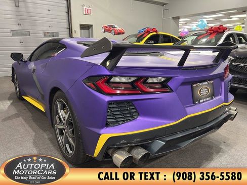 Used 2020 Chevrolet Corvette Stingray Premium Cpe w/ 3LT Preferred Equipment Group image 3
