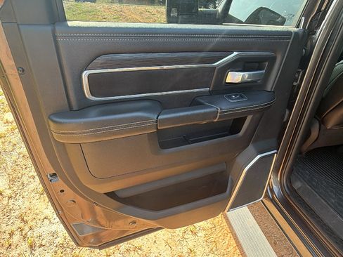Used 2024 RAM 2500 Laramie w/ Night Edition AWD/4WD image 23