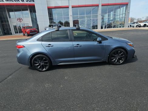 Certified 2025 Toyota Corolla SE FWD image 2