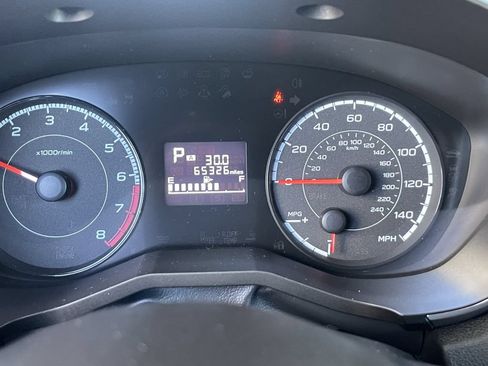 Used 2019 Subaru Crosstrek 2.0i Premium AWD/4WD image 21