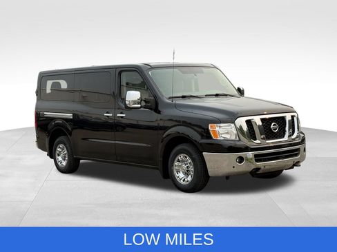 Used 2019 Nissan NV 3500 SL RWD image 11