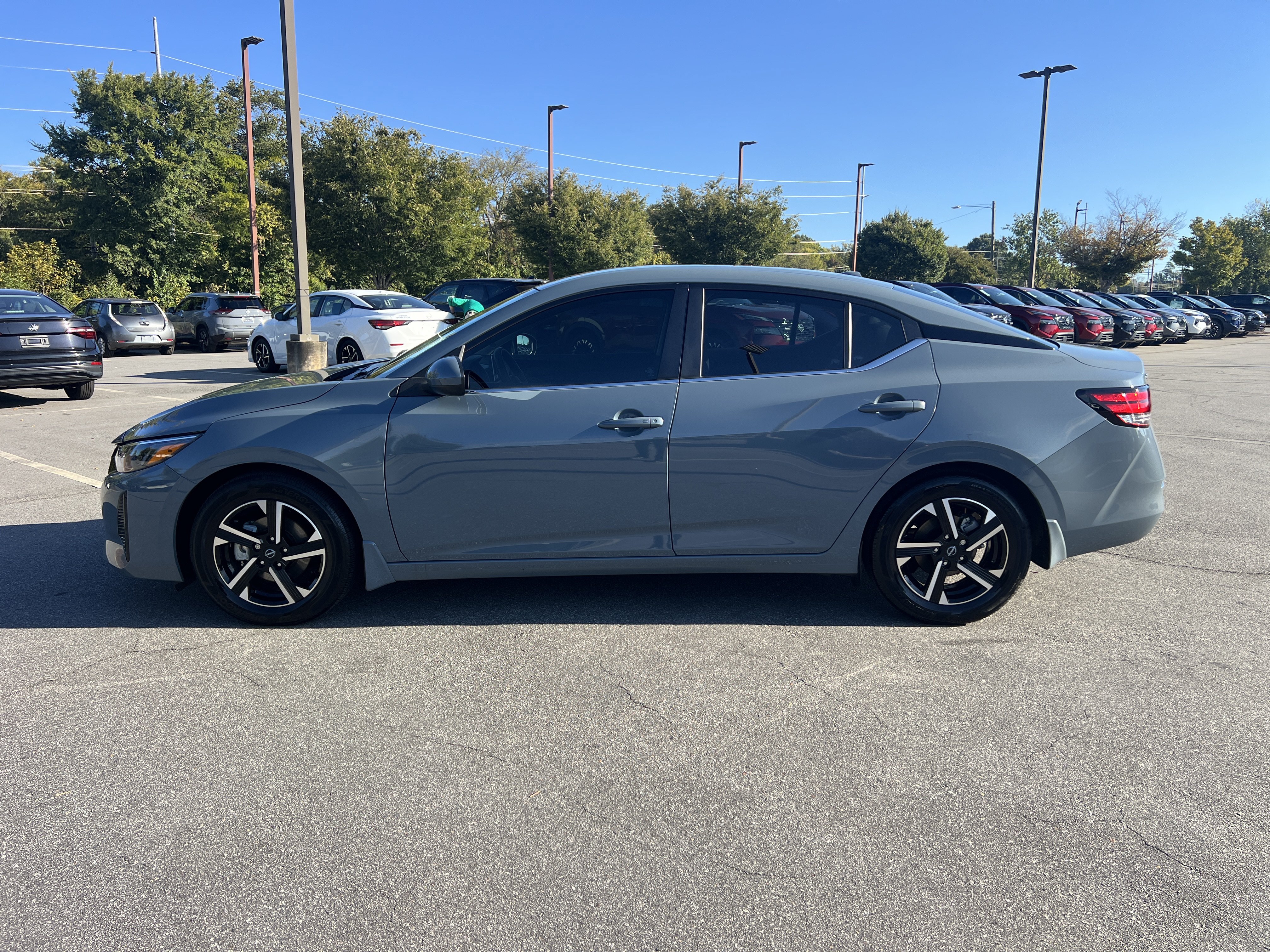 Certified 2025 Nissan Sentra SV w/ All-Weather Package FWD image 8
