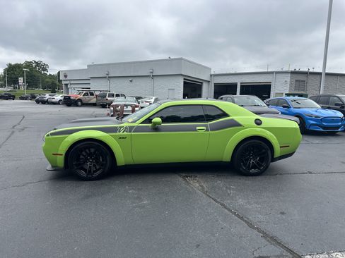 Used 2023 Dodge Challenger R/T Scat Pack RWD image 6