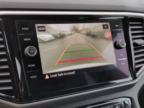 Used 2021 Volkswagen Atlas Cross Sport SEL Premium R-Line image 32