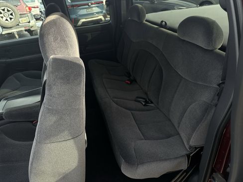 Used 2001 GMC Sierra 1500 2WD Extended Cab image 22