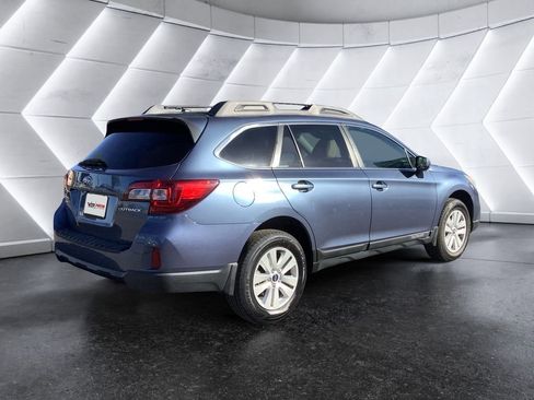 Used 2015 Subaru Outback 2.5i Premium AWD/4WD image 4