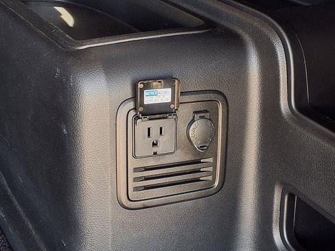 Used 2021 Toyota 4Runner TRD Off-Road image 35