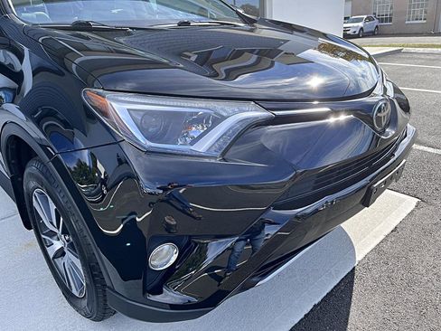 Used 2017 Toyota RAV4 XLE w/ Carpet Mat Package image 23