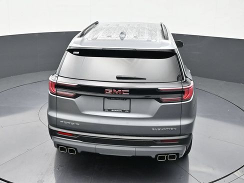 Used 2026 GMC Acadia Elevation FWD image 15