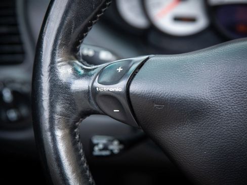 Used 2004 Porsche 911 Carrera 4S image 28