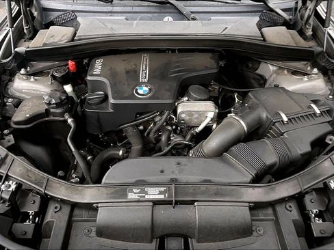 Used 2014 BMW X1 sDrive28i image 10