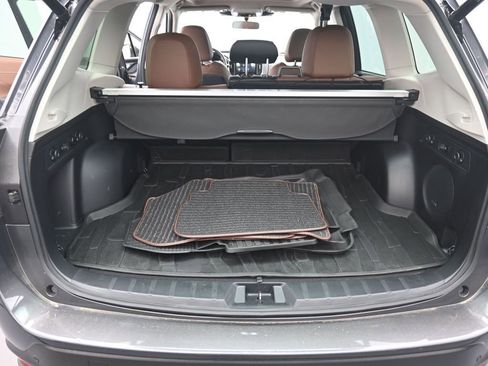 Used 2023 Subaru Forester Touring AWD/4WD image 19