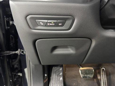 New 2026 BMW X5 xDrive50e w/ M Sport Package image 31