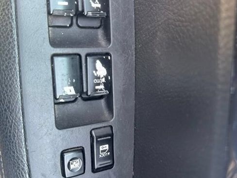 Used 2011 Kia Sorento EX w/ Premium Pkg FWD image 12