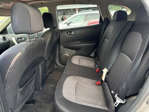 Used 2009 Nissan Rogue SL w/ Premium Pkg FWD image 7
