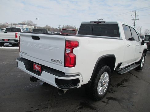Used 2022 Chevrolet Silverado 2500 High Country image 4