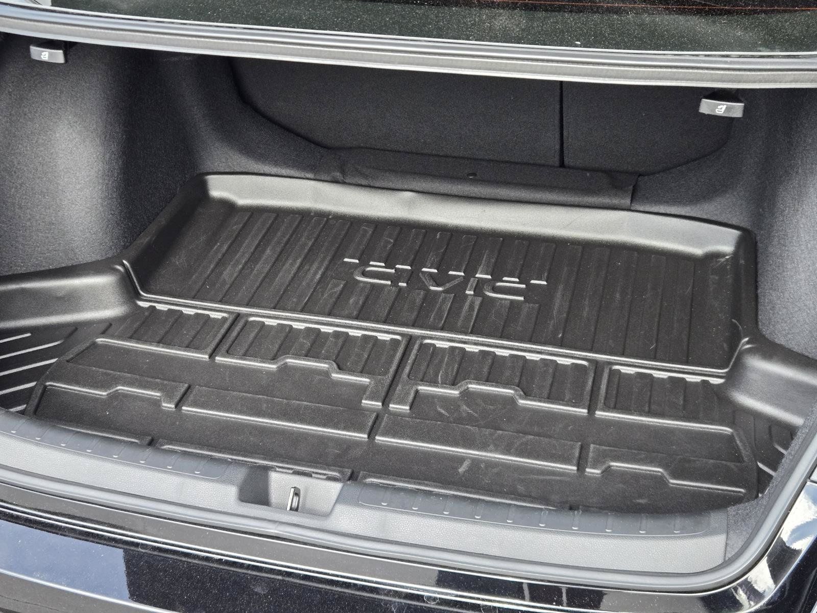 Used 2025 Honda Civic Sport image 26