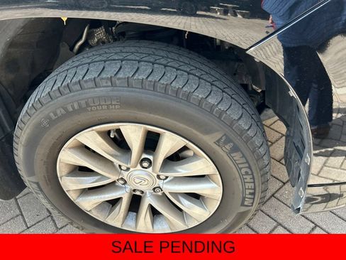 Used 2018 Lexus GX 460 Premium w/ Premium Package AWD/4WD image 9