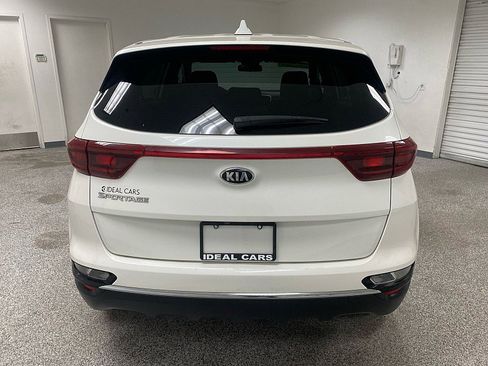 Used 2021 Kia Sportage LX image 6