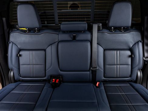 Used 2026 Chevrolet Silverado 1500 High Country image 35