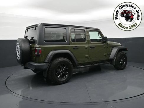 Used 2021 Jeep Wrangler Unlimited Sport AWD/4WD image 6