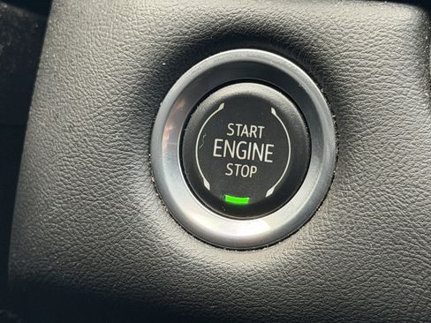 Used 2024 GMC Canyon Elevation w/ Convenience Package RWD image 14