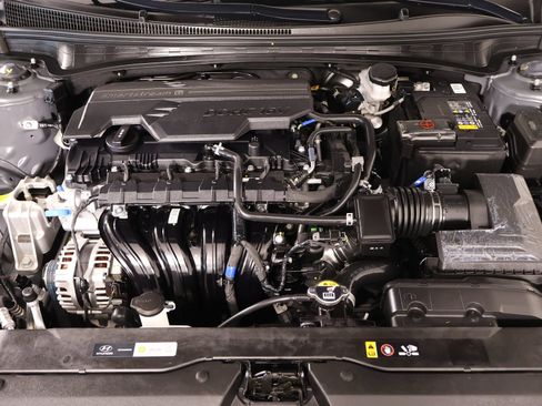 Used 2026 Hyundai Elantra SEL Sport Premium FWD image 20
