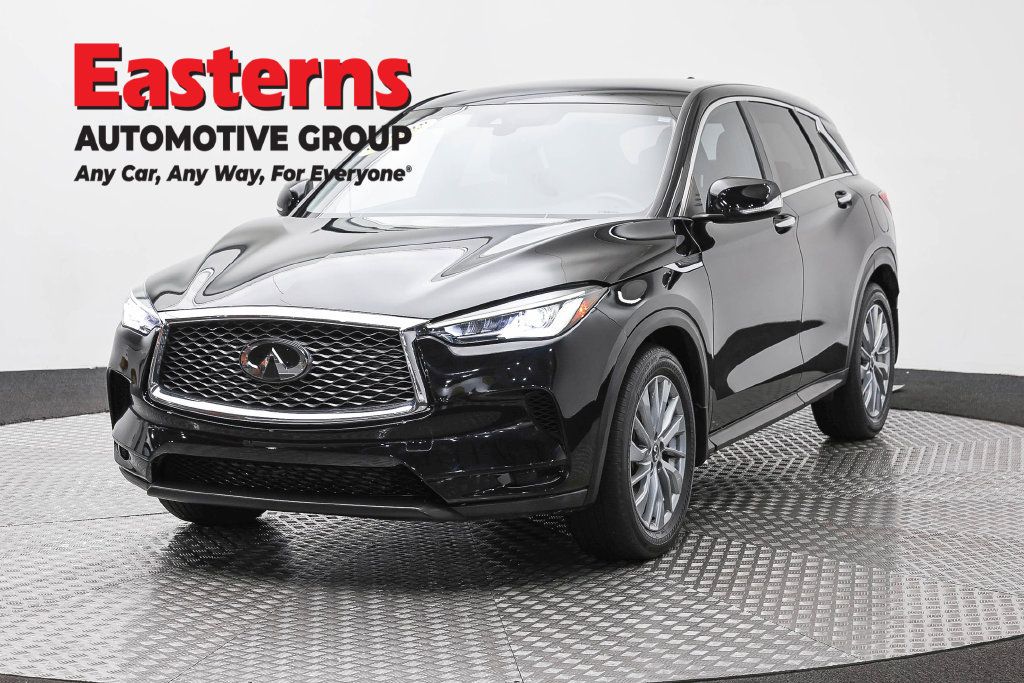 Used 2023 INFINITI QX50 Pure AWD/4WD image 1