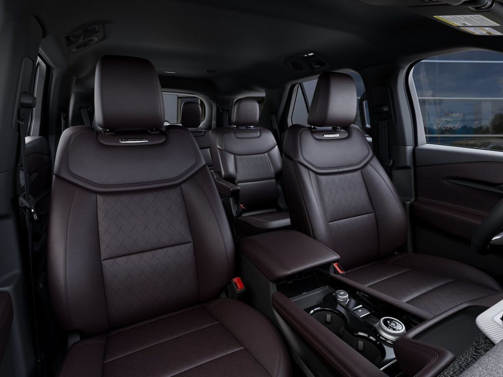 New 2027 Ford Explorer Platinum RWD image 5
