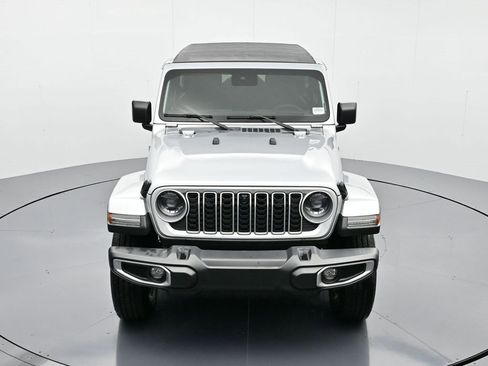 New 2024 Jeep Wrangler Unlimited Sahara w/ Technology Group image 30