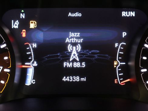 Used 2023 Jeep Compass Limited AWD/4WD image 41