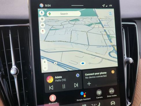 New 2026 Volvo XC60 B5 Plus w/ Climate Package image 20