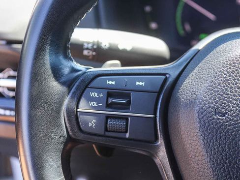 Used 2024 Honda Accord Sport image 29