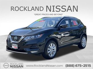 Certified 2022 Nissan Rogue Sport SV image 1