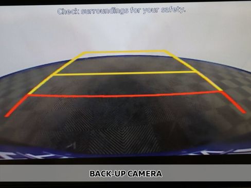Used 2020 Hyundai Venue SEL FWD image 3