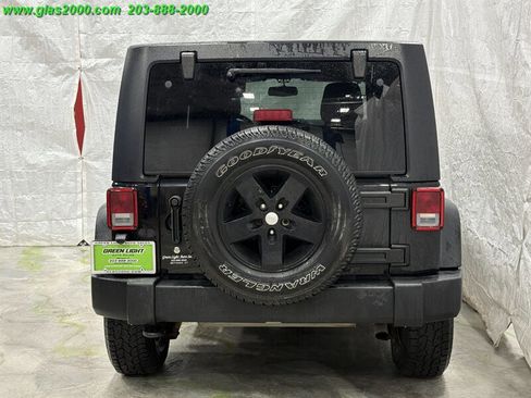 Used 2015 Jeep Wrangler Unlimited Sport w/ Quick Order Package 24S AWD/4WD image 20