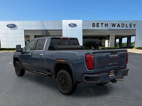 Used 2025 GMC Sierra 3500 Denali Ultimate image 5